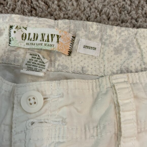 Old Navy Stretch Pants - Picture 7 of 7